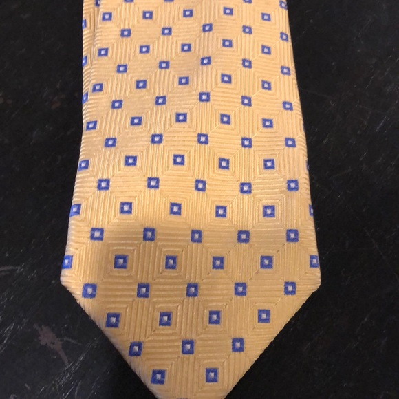 Four ties. Hathaway/talbott/Kirkland - Picture 3 of 5